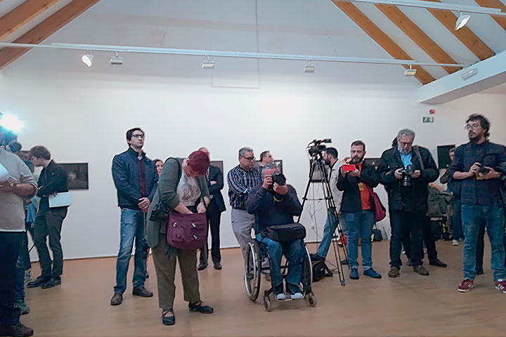 periodistas, inuguración exposición fotográfica